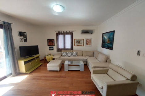Квартира, 936 м², 335 000$ — FAKTOR